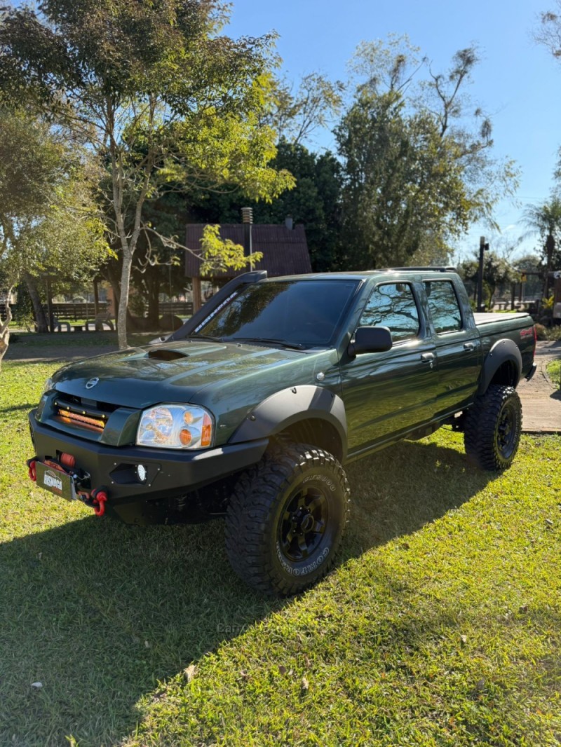 FRONTIER 2.8 SE 4X4 CD TURBO DIESEL 4P MANUAL - 2008 - BROCHIER