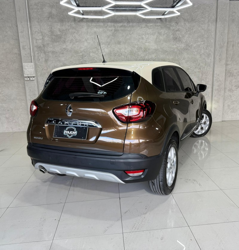 CAPTUR 1.6 16V SCE FLEX ZEN MANUAL - 2018 - CAXIAS DO SUL