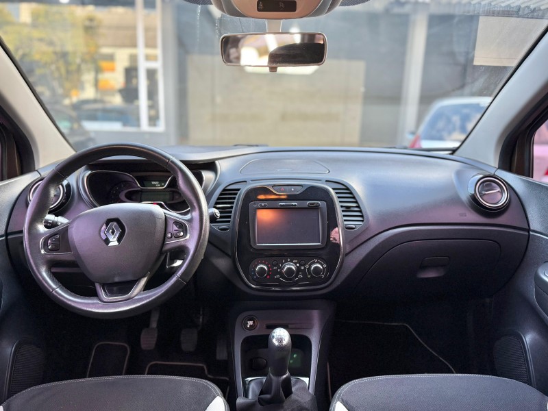 CAPTUR 1.6 16V SCE FLEX ZEN MANUAL - 2018 - CAXIAS DO SUL