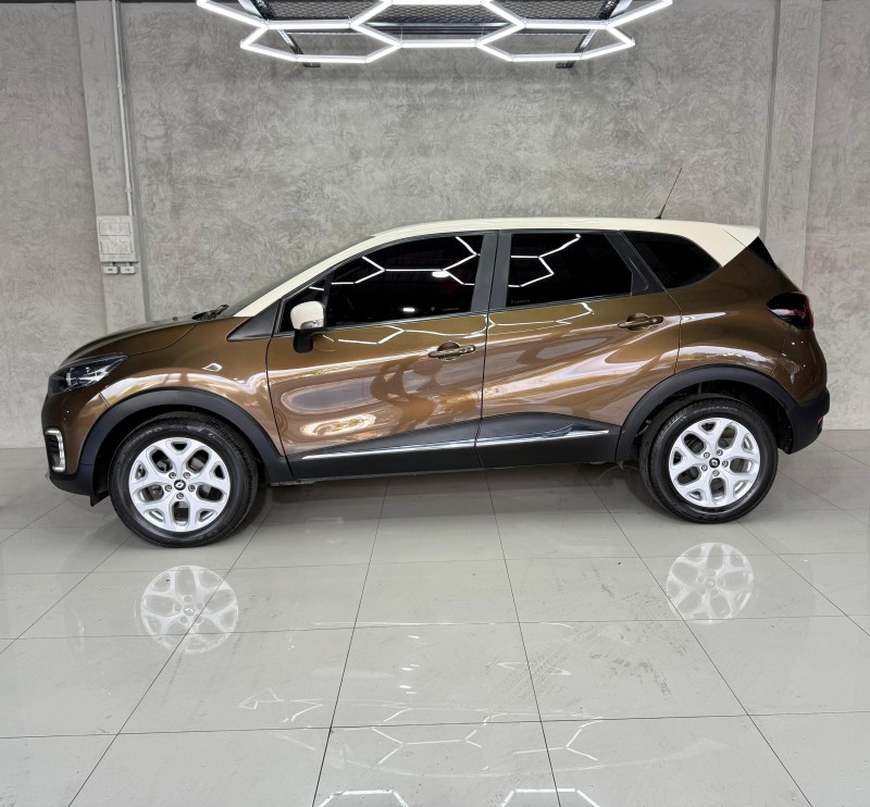 CAPTUR 1.6 16V SCE FLEX ZEN MANUAL - 2018 - CAXIAS DO SUL