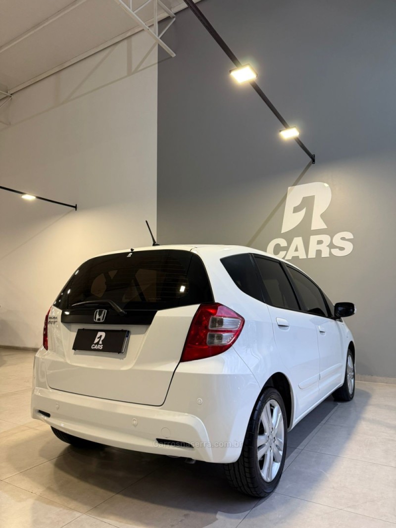 FIT 1.5 EX 16V FLEX 4P AUTOMÁTICO - 2013 - LAJEADO