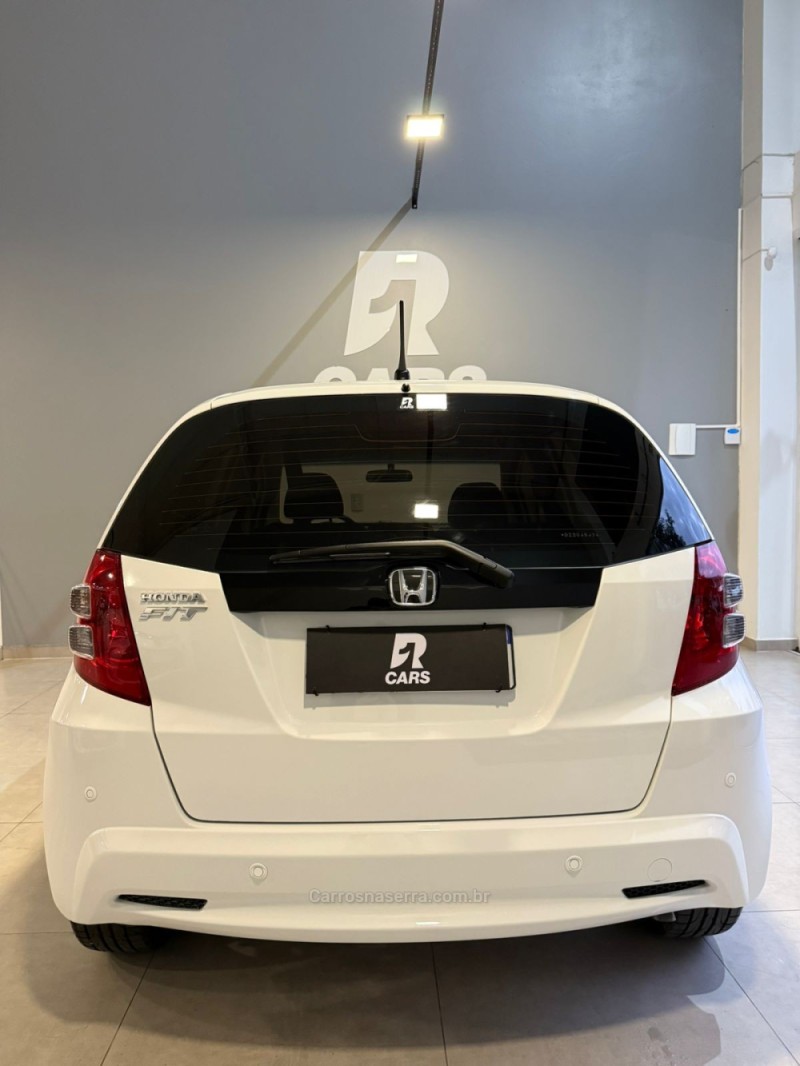 FIT 1.5 EX 16V FLEX 4P AUTOMÁTICO - 2013 - LAJEADO