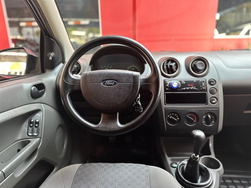 FIESTA 1.0 MPI 8V GASOLINA 4P MANUAL - 2007 - CAXIAS DO SUL