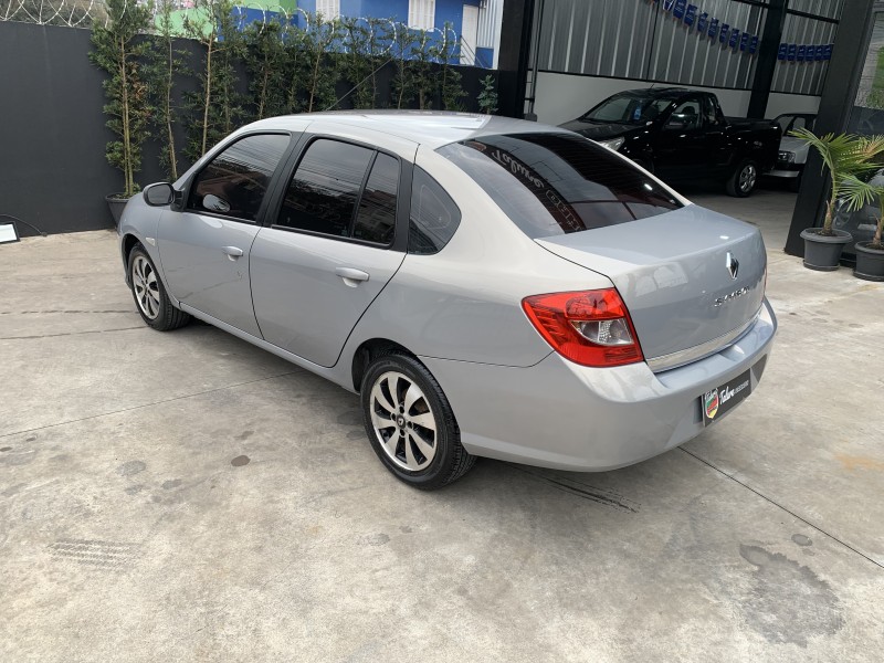 SYMBOL 1.6 PRIVILÈGE 16V FLEX 4P MANUAL - 2010 - CAXIAS DO SUL