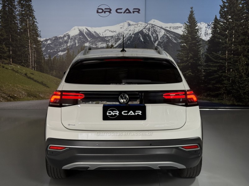 NIVUS 1.0 TSI HIGHLINE FLEX 4P AUTOMÁTICO - 2023 - GARIBALDI