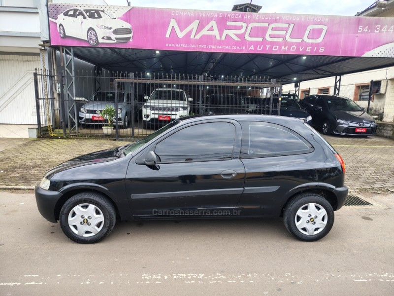 CELTA 1.0 MPFI VHC 8V GASOLINA 2P MANUAL - 2001 - GUAPORé