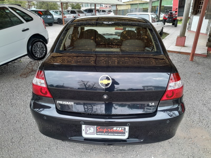 PRISMA 1.4 MPFI MAXX 8V FLEX 4P MANUAL - 2010 - VERANóPOLIS
