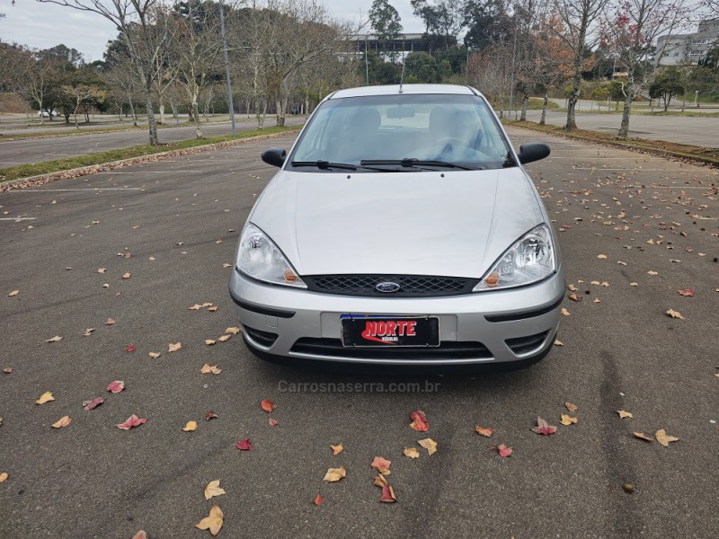 FOCUS 1.6 GLX 8V GASOLINA 4P MANUAL - 2007 - BENTO GONçALVES