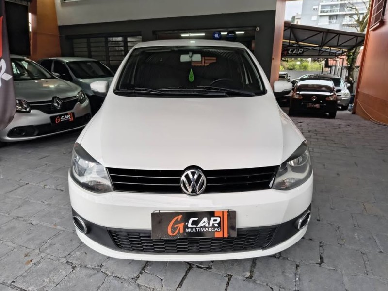 FOX 1.0 MI TRENDLINE 8V FLEX 4P MANUAL - 2010 - CAXIAS DO SUL