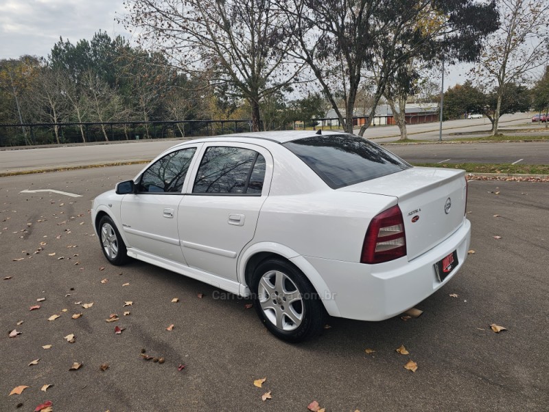 ASTRA 2.0 MPFI ELEGANCE 8V FLEX 4P MANUAL - 2005 - BENTO GONçALVES