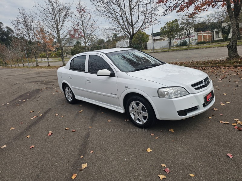 ASTRA 2.0 MPFI ELEGANCE 8V FLEX 4P MANUAL - 2005 - BENTO GONçALVES