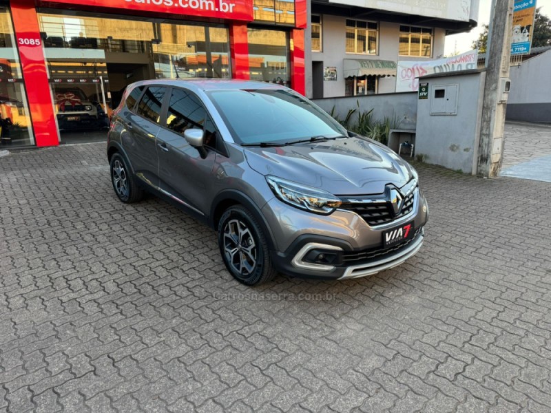 CAPTUR 1.3 ICONIC 16V TURBO FLEX 4P AUTOMÁTICO - 2022 - NOVO HAMBURGO