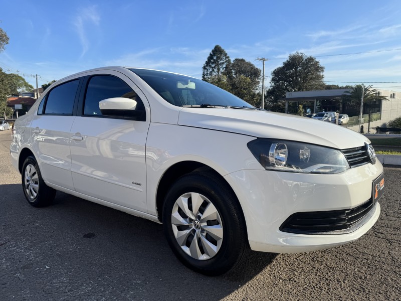 VOYAGE 1.6 MI CITY 8V FLEX 4P MANUAL - 2014 - DOIS IRMãOS