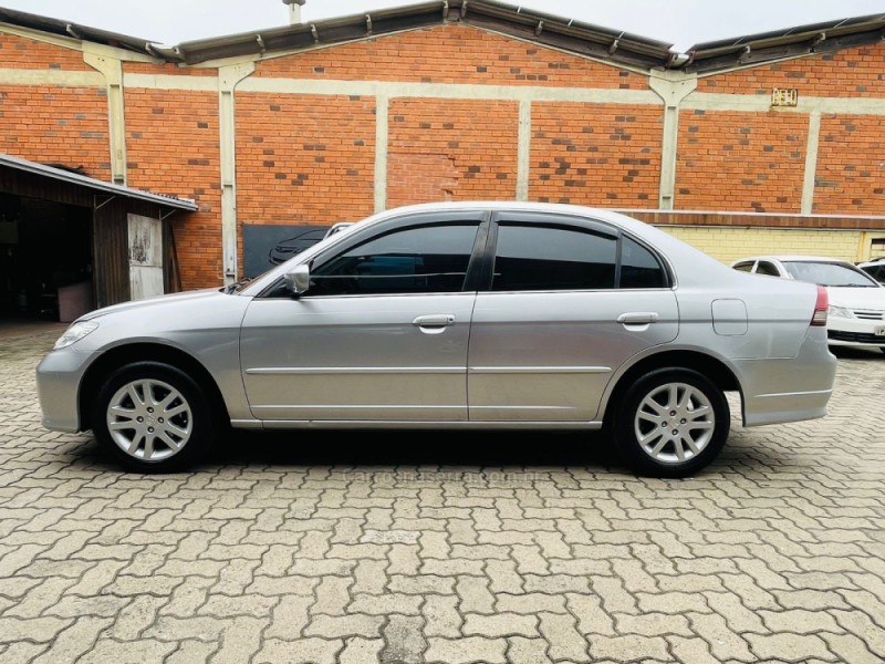 CIVIC 1.7 LX 16V GASOLINA 4P MANUAL - 2006 - CAMPO BOM