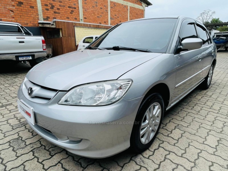 CIVIC 1.7 LX 16V GASOLINA 4P MANUAL - 2006 - CAMPO BOM