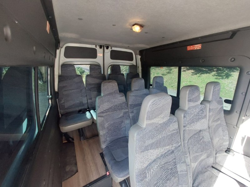 MASTER 2.5 DCI MINIBUS L2H2 16 LUGARES 16V DIESEL 3P MANUAL - 2009 - FARROUPILHA
