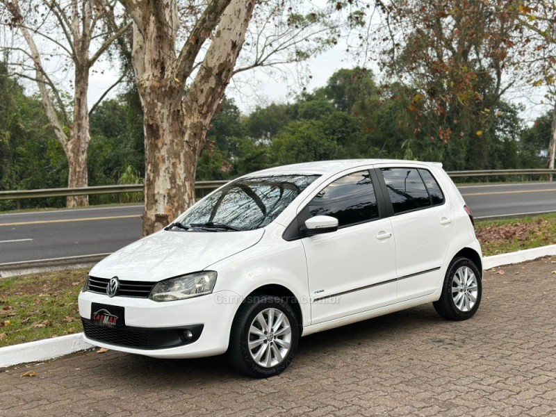 FOX 1.6 MI PRIME 8V FLEX 4P MANUAL - 2011 - DOIS IRMãOS