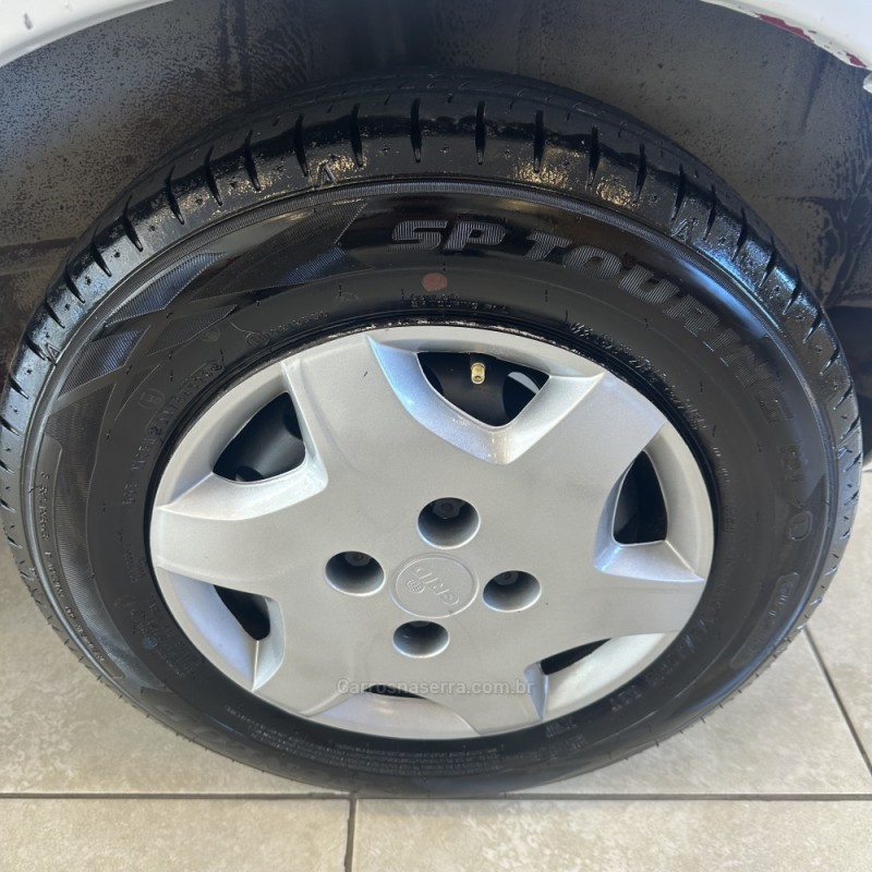 CELTA 1.0 MPFI VHC SPIRIT 8V FLEX 4P MANUAL - 2007 - FARROUPILHA