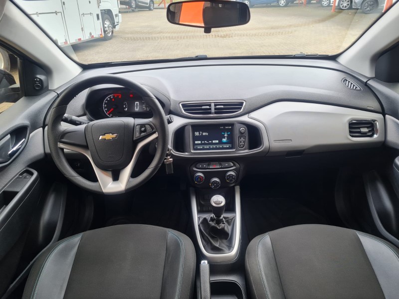 ONIX 1.4 MPFI LT 8V FLEX 4P MANUAL - 2019 - CANELA