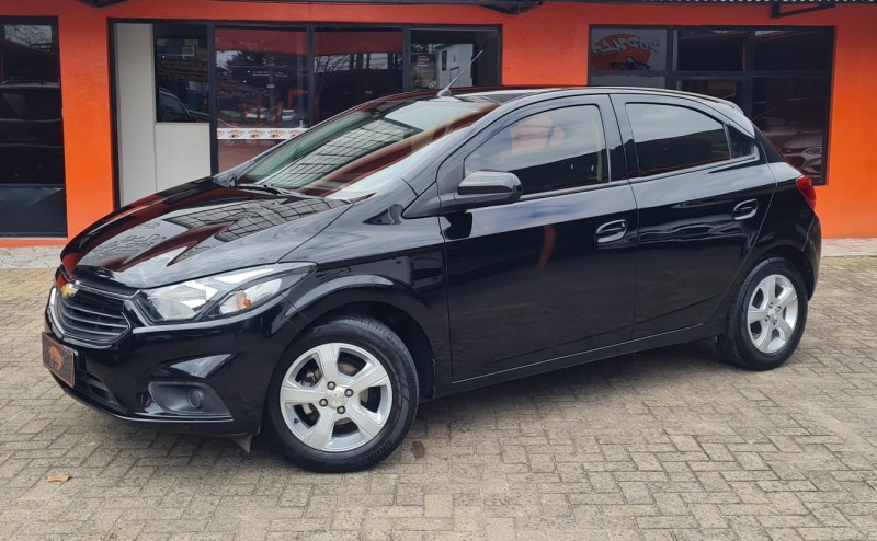 ONIX 1.4 MPFI LT 8V FLEX 4P MANUAL - 2019 - CANELA