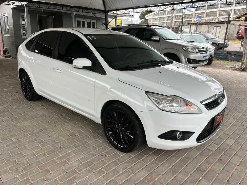 FOCUS 1.6 GLX SIGMA 16V FLEX 4P MANUAL - 2011 - CAXIAS DO SUL