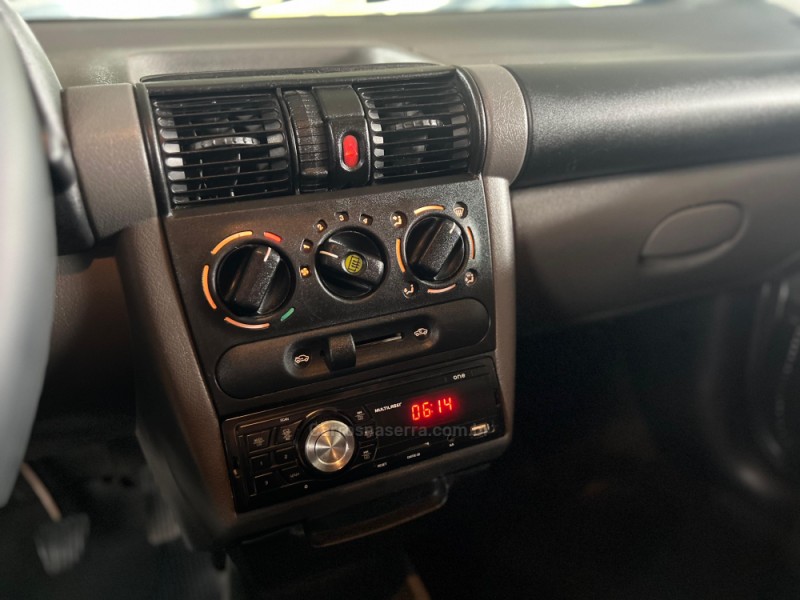 CLASSIC 1.0 MPFI LS 8V FLEX 4P MANUAL - 2013 - CAXIAS DO SUL