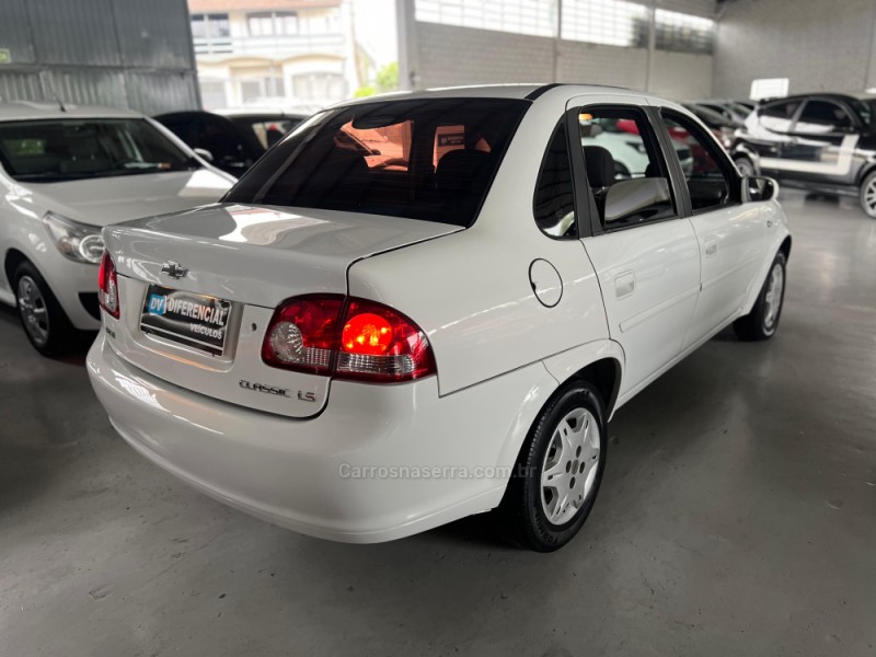 CLASSIC 1.0 MPFI LS 8V FLEX 4P MANUAL - 2013 - CAXIAS DO SUL