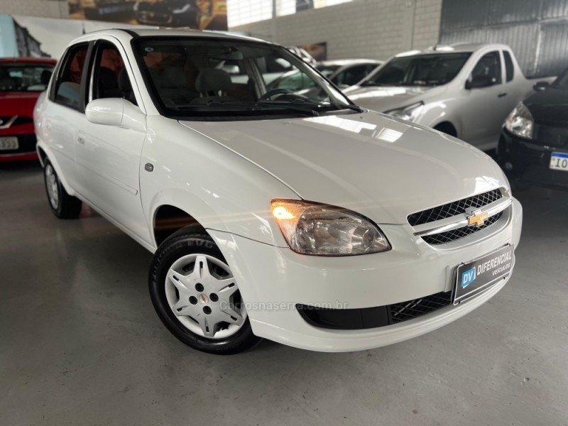CLASSIC 1.0 MPFI LS 8V FLEX 4P MANUAL - 2013 - CAXIAS DO SUL