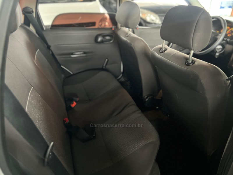 CLASSIC 1.0 MPFI LS 8V FLEX 4P MANUAL - 2013 - CAXIAS DO SUL