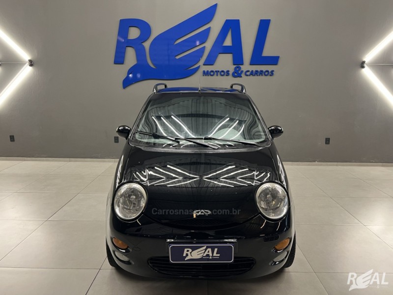 QQ 1.1 MPFI 16V GASOLINA 4P MANUAL - 2012 - SAPIRANGA