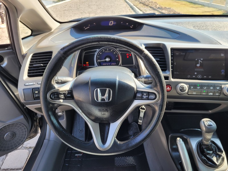 CIVIC 1.8 LXL 16V FLEX 4P MANUAL - 2011 - CARLOS BARBOSA