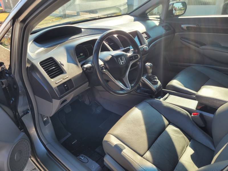 CIVIC 1.8 LXL 16V FLEX 4P MANUAL - 2011 - CARLOS BARBOSA