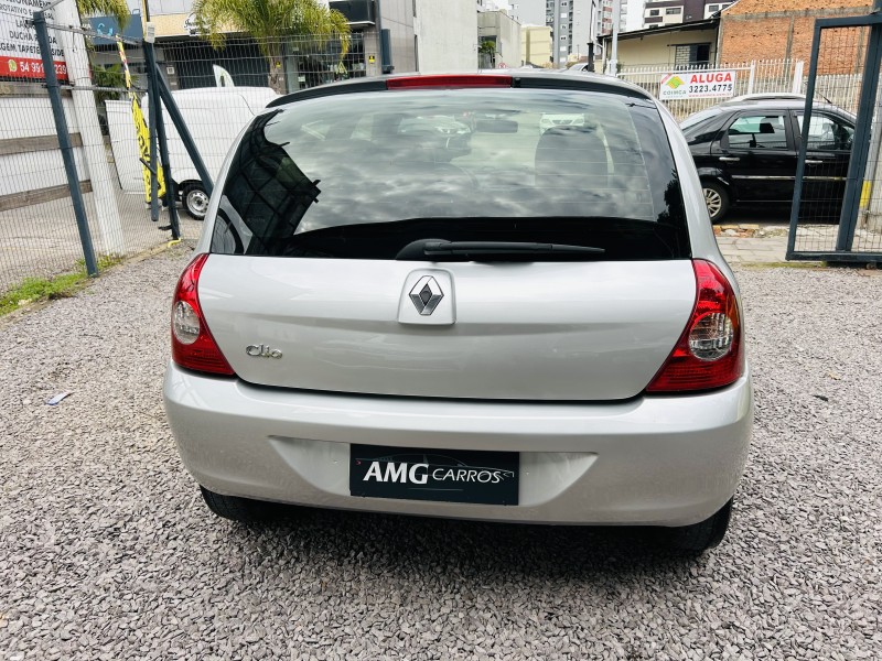 CLIO 1.0 CAMPUS 16V FLEX 2P MANUAL - 2011 - CAXIAS DO SUL