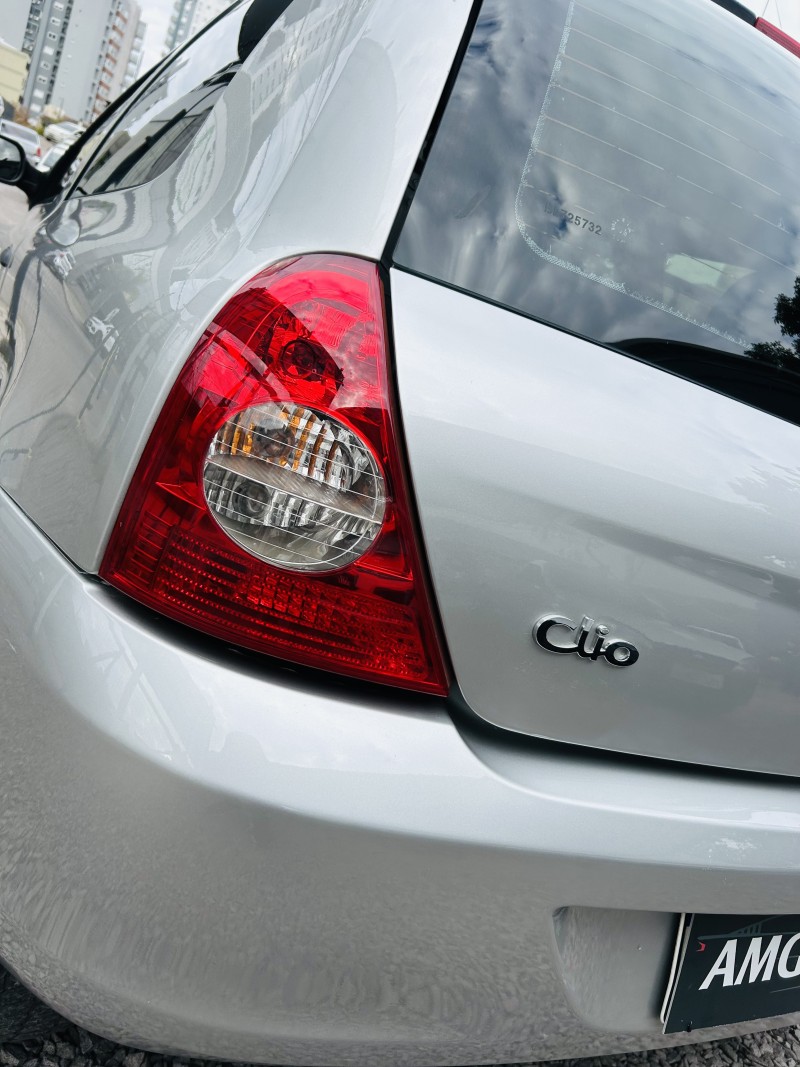 CLIO 1.0 CAMPUS 16V FLEX 2P MANUAL - 2011 - CAXIAS DO SUL