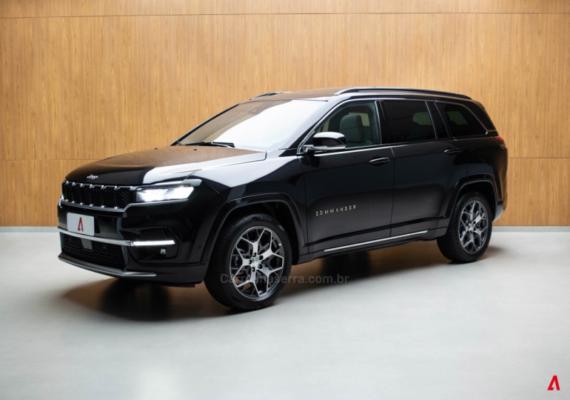 COMMANDER 1.3 OVERLAND T270 16V 4X2 TURBO FLEX 4P AUTOMÁTICO