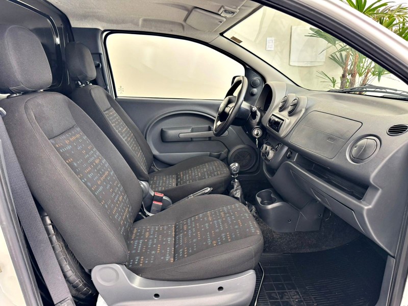 FIORINO 1.4 HARD WORKING FURGÃO EVO 8V FLEX 2P MANUAL - 2020 - CAXIAS DO SUL