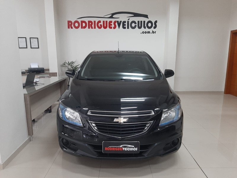 PRISMA 1.4 MPFI LT 8V FLEX 4P MANUAL - 2013 - CAXIAS DO SUL