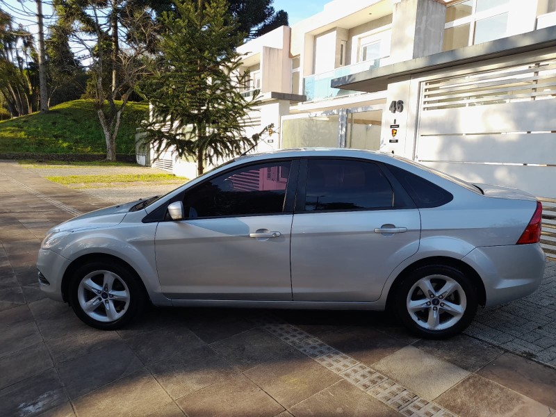 FOCUS 2.0 16V FLEX 4P AUTOMÁTICO - 2012 - FARROUPILHA