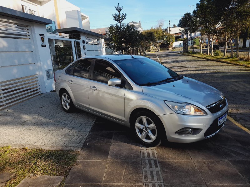 FOCUS 2.0 16V FLEX 4P AUTOMÁTICO - 2012 - FARROUPILHA