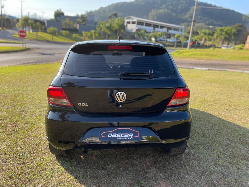 GOL 1.0 MI 8V FLEX 4P MANUAL - 2010 - BOM PRINCíPIO