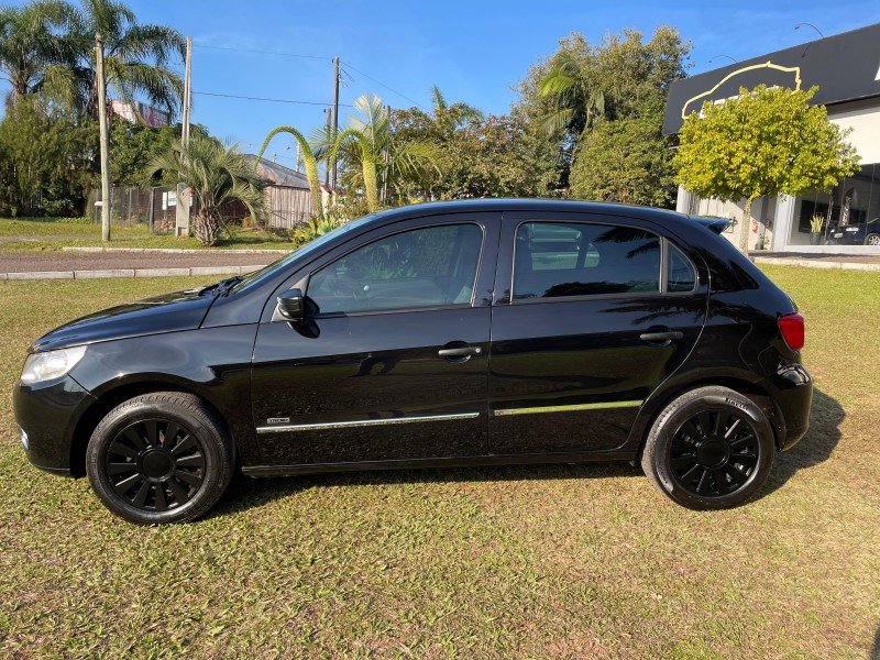 GOL 1.0 MI 8V FLEX 4P MANUAL - 2010 - BOM PRINCíPIO