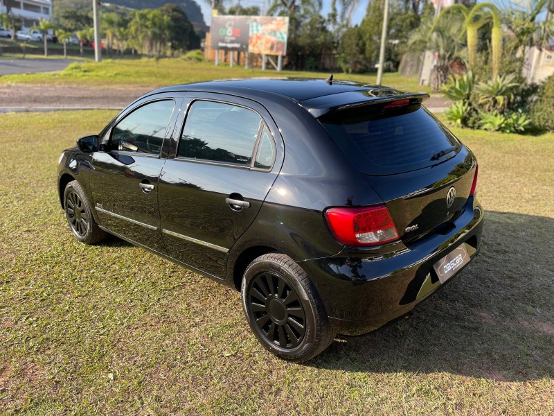 GOL 1.0 MI 8V FLEX 4P MANUAL - 2010 - BOM PRINCíPIO