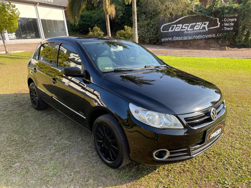 GOL 1.0 MI 8V FLEX 4P MANUAL - 2010 - BOM PRINCíPIO