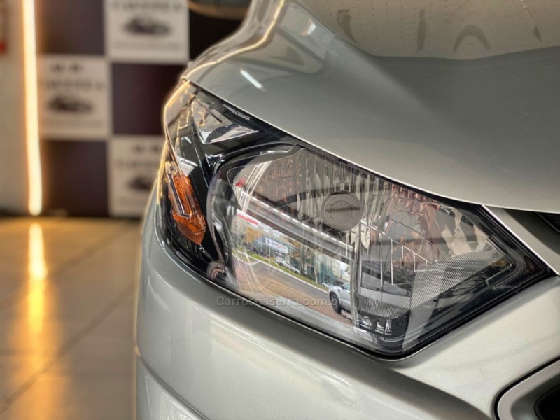 ONIX 1.0 MPFI LT 8V FLEX 4P MANUAL - 2018 - NOVO HAMBURGO