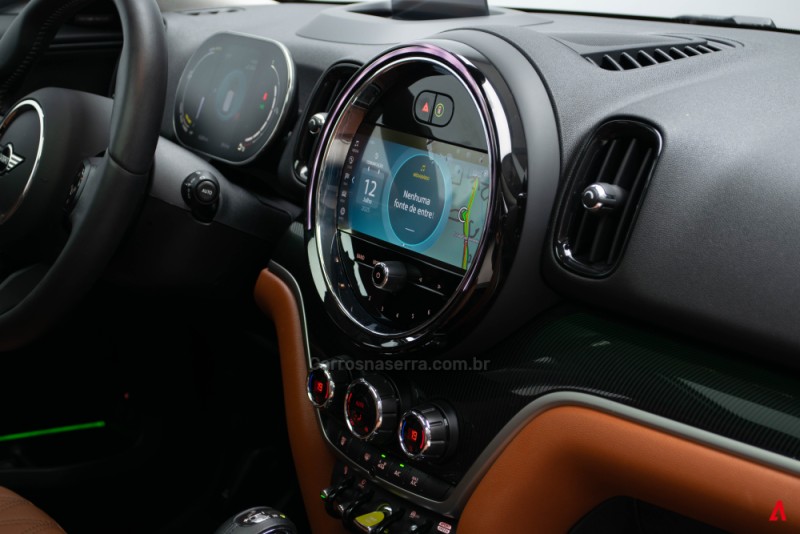 COUNTRYMAN 1.5 S E ALL4 TOP 4X4 224CV TURBO HÍBRIDO 4P AUTOMÁTICO - 2024 - GARIBALDI