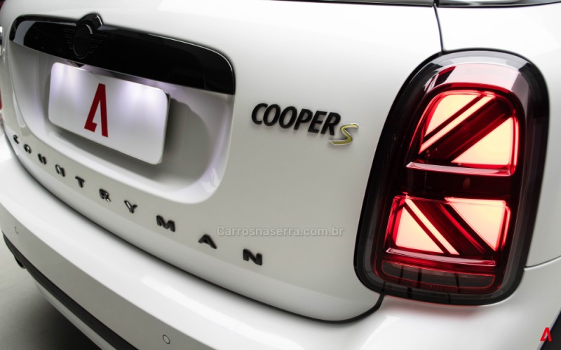 COUNTRYMAN 1.5 S E ALL4 TOP 4X4 224CV TURBO HÍBRIDO 4P AUTOMÁTICO - 2024 - GARIBALDI