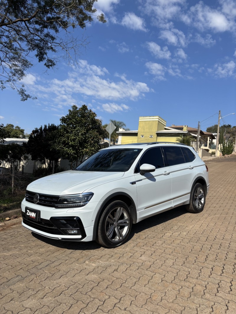 tiguan 2.0 allspace r line 350 tsi 4x4 gasolina 4p 2019 sananduva