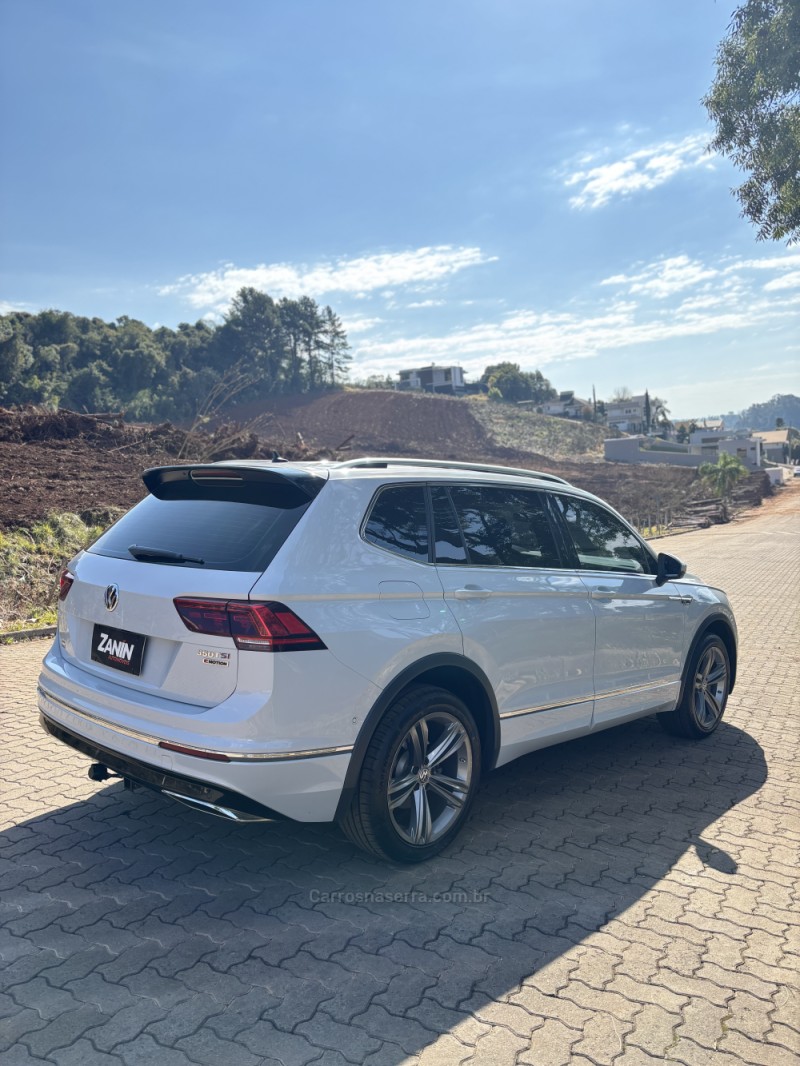 TIGUAN 2.0 ALLSPACE R-LINE 350 TSI 4X4 GASOLINA 4P - 2019 - SANANDUVA