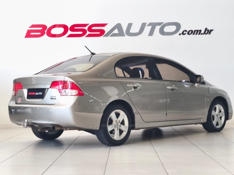 CIVIC 1.8 LXS 16V GASOLINA 4P AUTOMÁTICO - 2007 - CAXIAS DO SUL