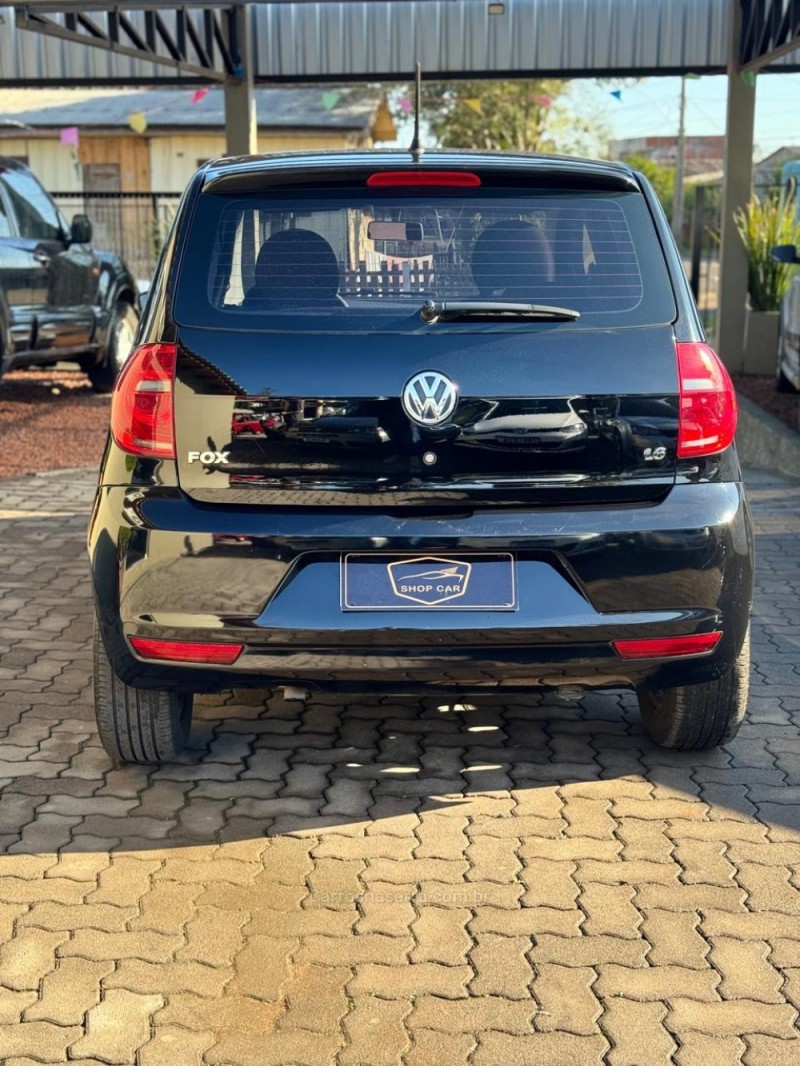 FOX 1.6 MI 8V FLEX 4P MANUAL - 2014 - MONTENEGRO